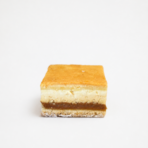 Cuadrado de ricota y dulce de leche